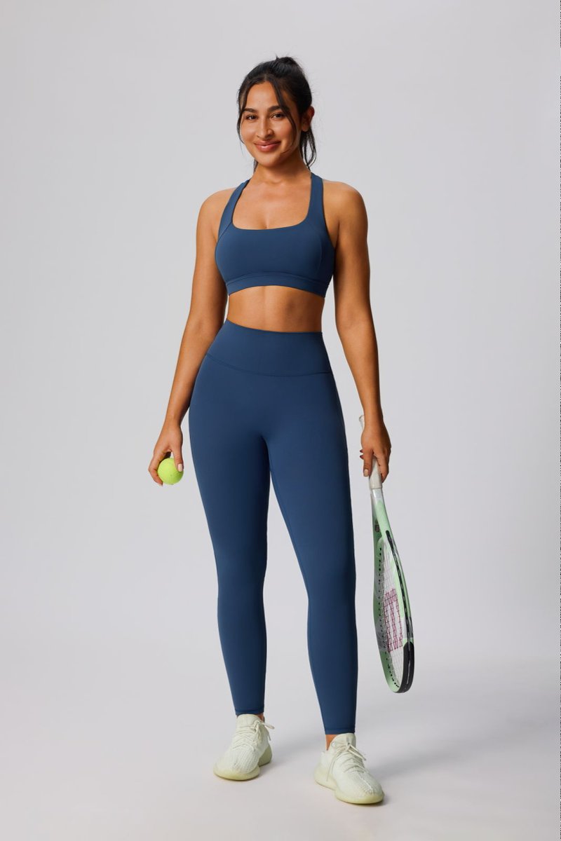 FlowLift™ Mid-Support Racerback Sports Bra